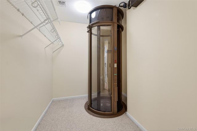 13 Parkridge Court, Huntington, NY 11743