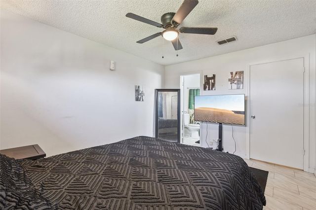 6924 WOODLAKE 104, Orlando, FL 32810