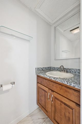 6924 WOODLAKE 104, Orlando, FL 32810