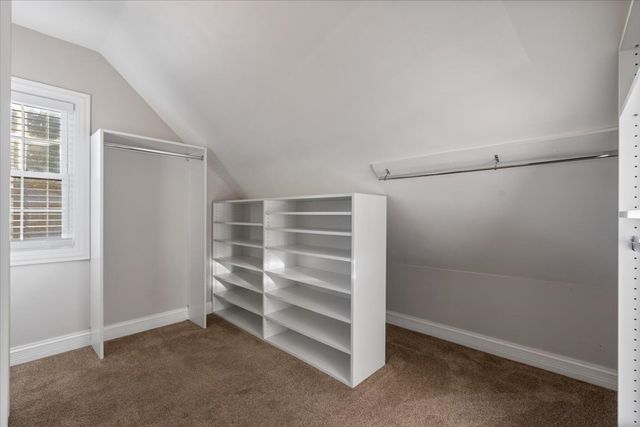 5324 N Laramie Avenue, Chicago, IL 60630