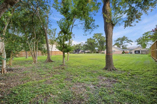 0 Penn Manor Court, Houston, TX 77055