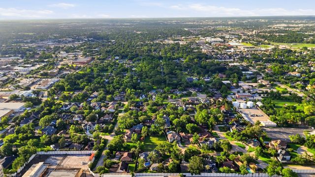 0 Penn Manor Court, Houston, TX 77055