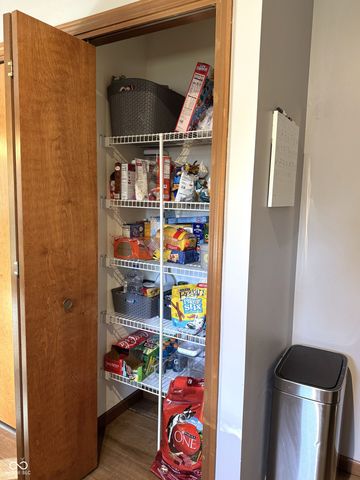 617 S Gregory Lane, Otterbein, IN 47970