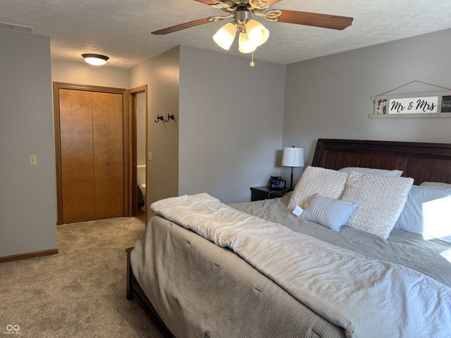 617 S Gregory Lane, Otterbein, IN 47970