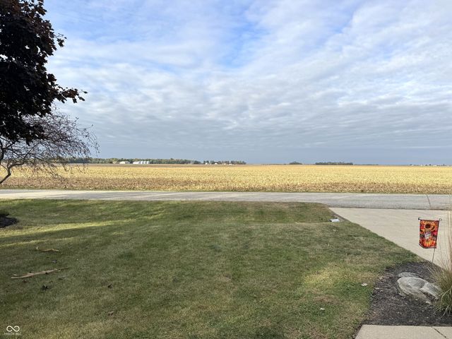 617 S Gregory Lane, Otterbein, IN 47970