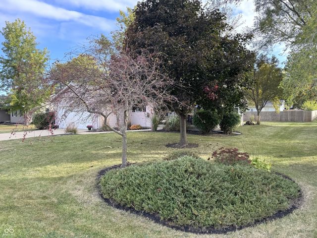 617 S Gregory Lane, Otterbein, IN 47970