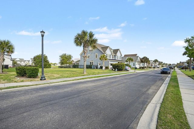 638 Boone Hall Dr., Myrtle Beach, SC 29579