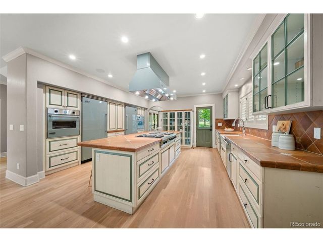 1034 S Franklin St, Denver, CO 80209