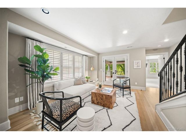 1034 S Franklin St, Denver, CO 80209