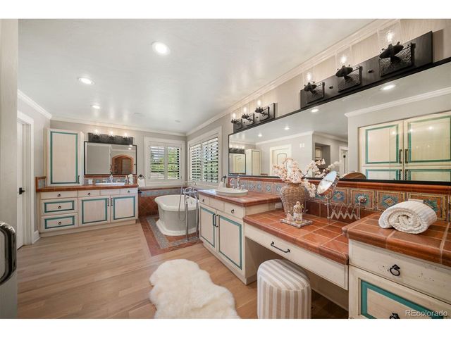 1034 S Franklin St, Denver, CO 80209