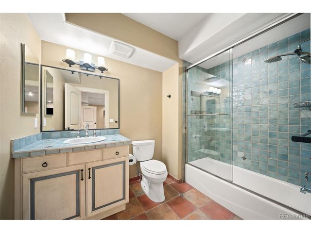 1034 S Franklin St, Denver, CO 80209