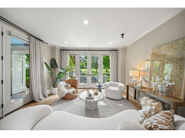1034 S Franklin St, Denver, CO 80209