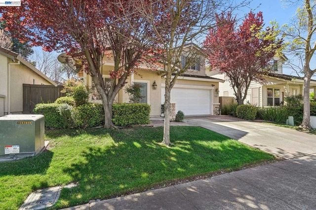 4902 Alterra Way, Sacramento, CA 95835