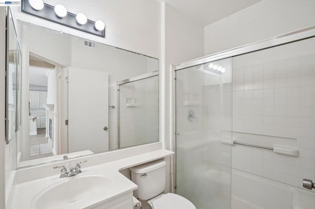 4902 Alterra Way, Sacramento, CA 95835