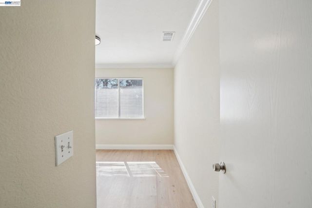 4902 Alterra Way, Sacramento, CA 95835