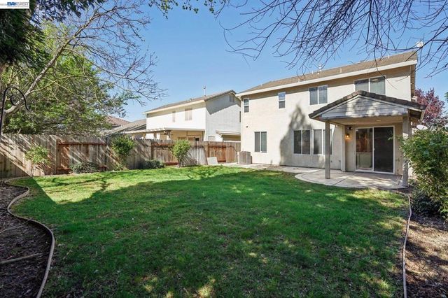4902 Alterra Way, Sacramento, CA 95835