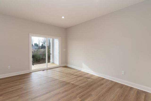 821 Amesbury Drive, Florence, KY 41042