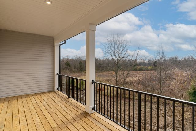 821 Amesbury Drive, Florence, KY 41042