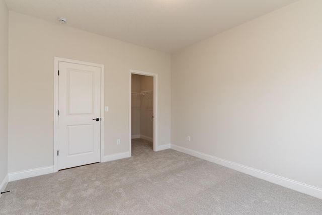 821 Amesbury Drive, Florence, KY 41042