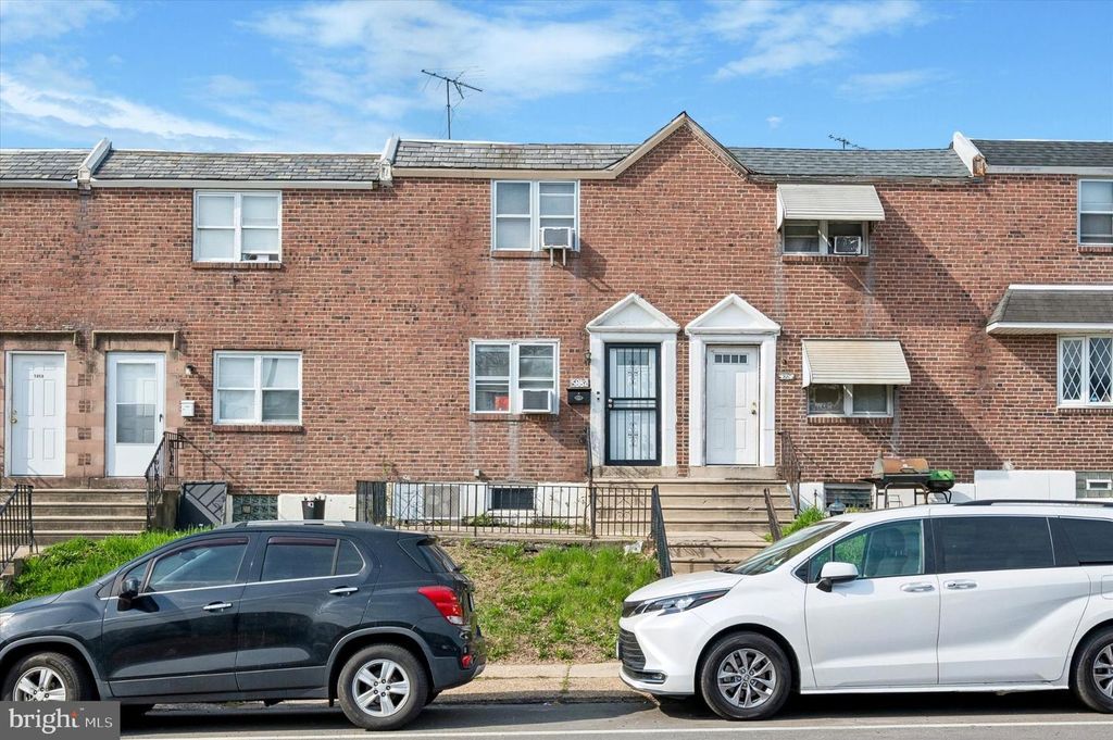5862 OXFORD AVE, Philadelphia, PA 19149