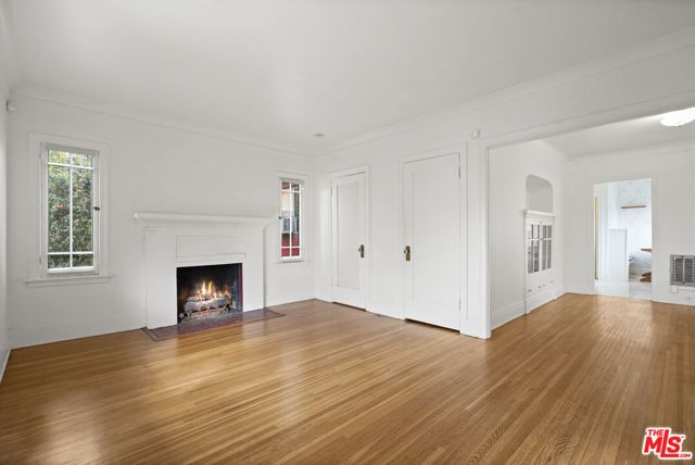 1811 Effie Street, Los Angeles, CA 90026