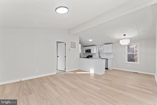 71 WHITE PINE LN, Gordonsville, VA 22942