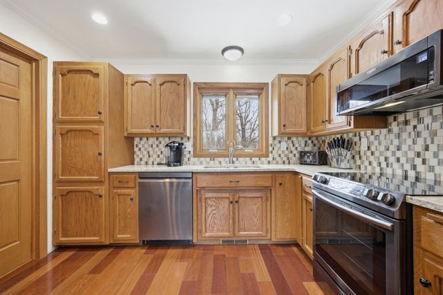 1355 Cossette Drive S, Fargo, ND 58104