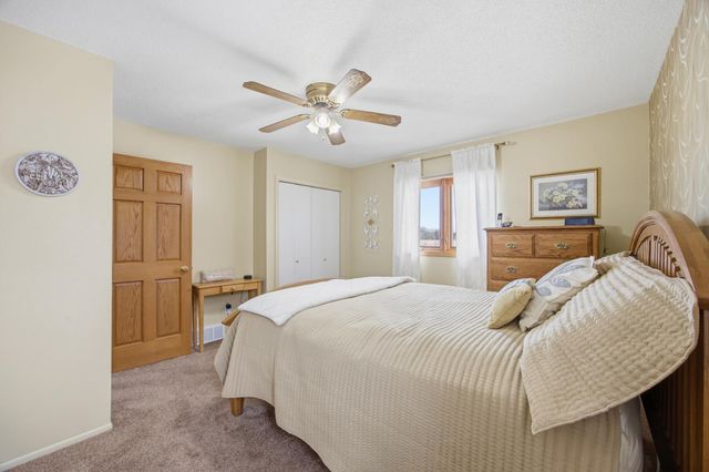 1355 Cossette Drive S, Fargo, ND 58104