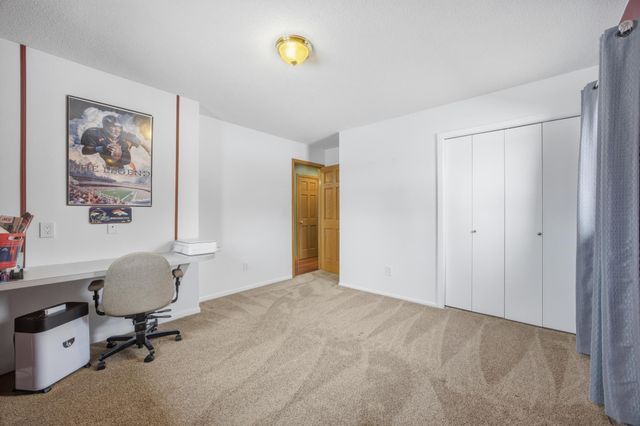 1355 Cossette Drive S, Fargo, ND 58104