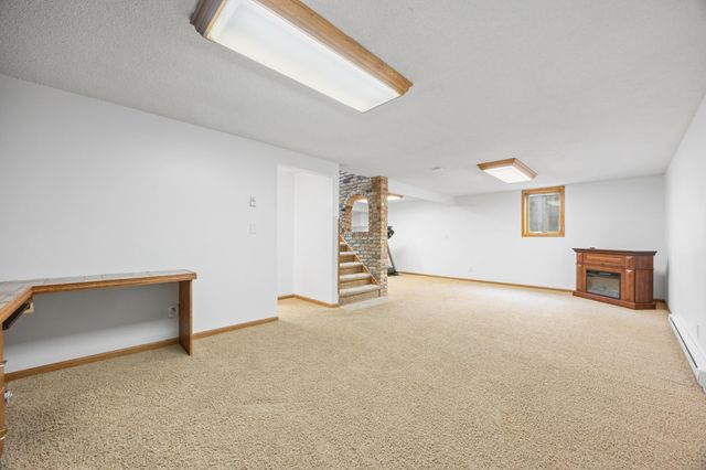 1355 Cossette Drive S, Fargo, ND 58104