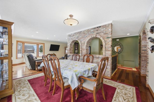 1355 Cossette Drive S, Fargo, ND 58104