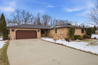 1355 Cossette Drive S, Fargo, ND 58104