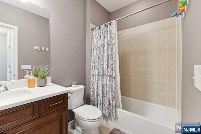 26 Roosevelt Drive, Wood Ridge, NJ 07075