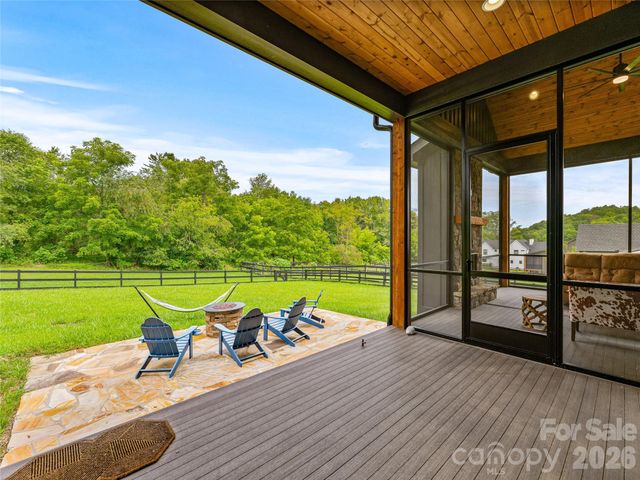 258 Mavrick Drive 26R, Mills River, NC 28759