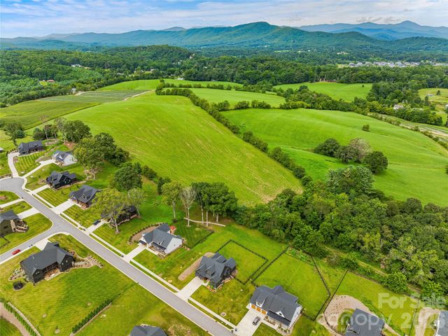 258 Mavrick Drive 26R, Mills River, NC 28759