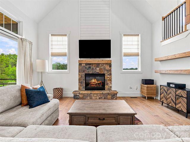 258 Mavrick Drive 26R, Mills River, NC 28759