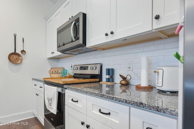 101 Seminole Court, West End, NC 27376