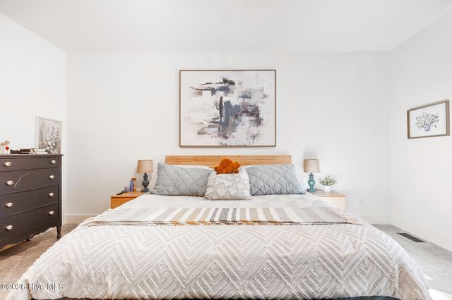 101 Seminole Court, West End, NC 27376