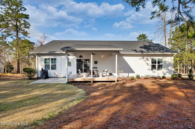 101 Seminole Court, West End, NC 27376