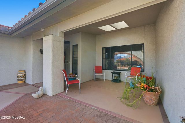 14711 N Windshade Drive, Oro Valley, AZ 85755