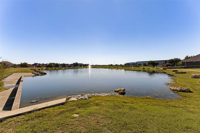 12441 Woods Edge Trail, Fort Worth, TX 76244