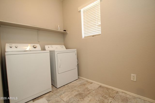 8984 W NICOLET Avenue, Glendale, AZ 85305
