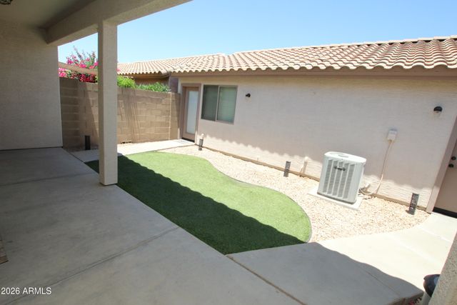8984 W NICOLET Avenue, Glendale, AZ 85305