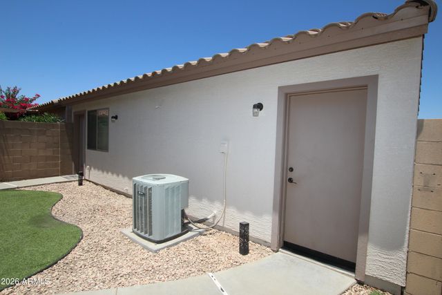 8984 W NICOLET Avenue, Glendale, AZ 85305