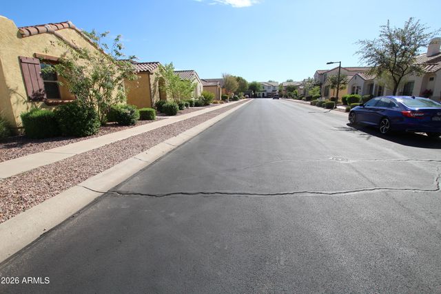 8984 W NICOLET Avenue, Glendale, AZ 85305