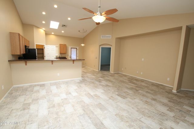 8984 W NICOLET Avenue, Glendale, AZ 85305