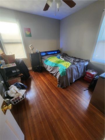 73 Radcliffe Avenue, Providence, RI 02908