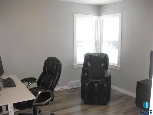 707 E 6th St Street, Dell Rapids, SD 57022