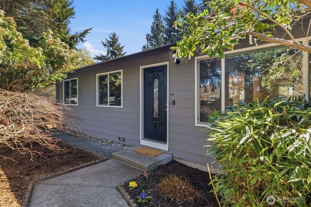 224 224th Street SW, Bothell, WA 98021