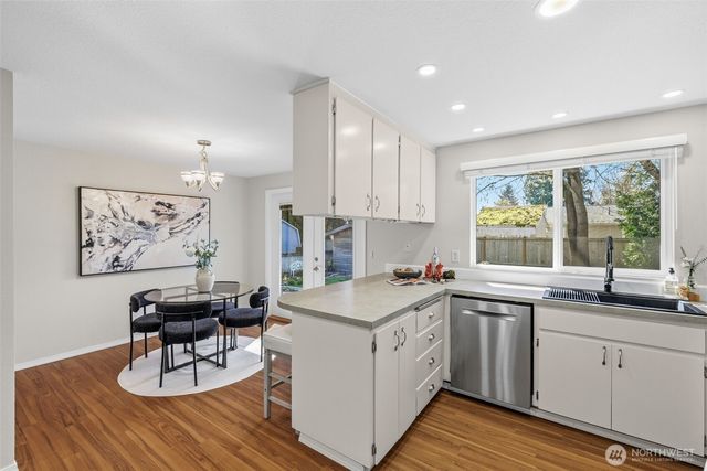 224 224th Street SW, Bothell, WA 98021